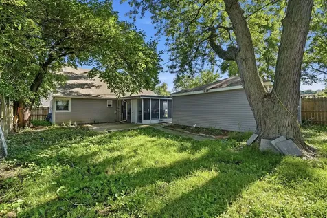 234 Arrowhead Street Park Forest IL 60466