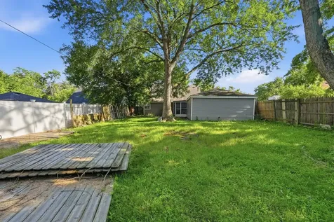 234 Arrowhead Street Park Forest IL 60466