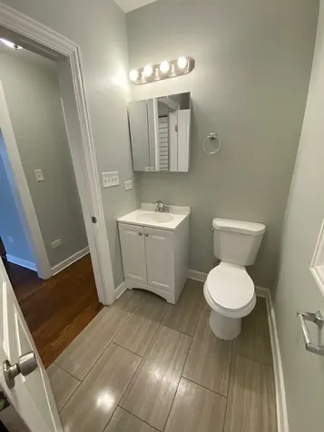 5114 North Kimball Avenue Chicago IL 60625