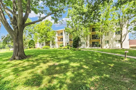 1004 East Harding Drive Urbana IL 61801