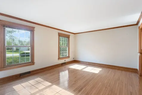 161 Jackson Lane Bloomingdale IL 60108