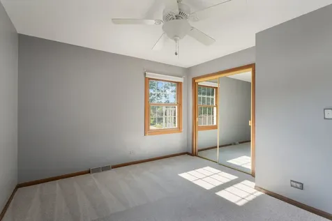 161 Jackson Lane Bloomingdale IL 60108