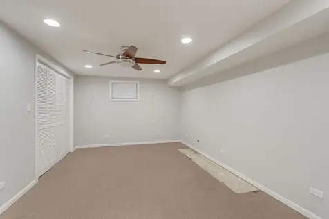 161 Jackson Lane Bloomingdale IL 60108