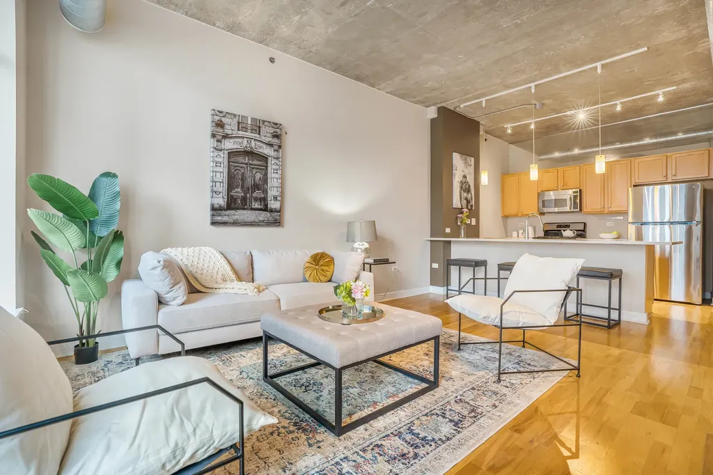 1305 South Michigan Avenue Chicago IL 60605