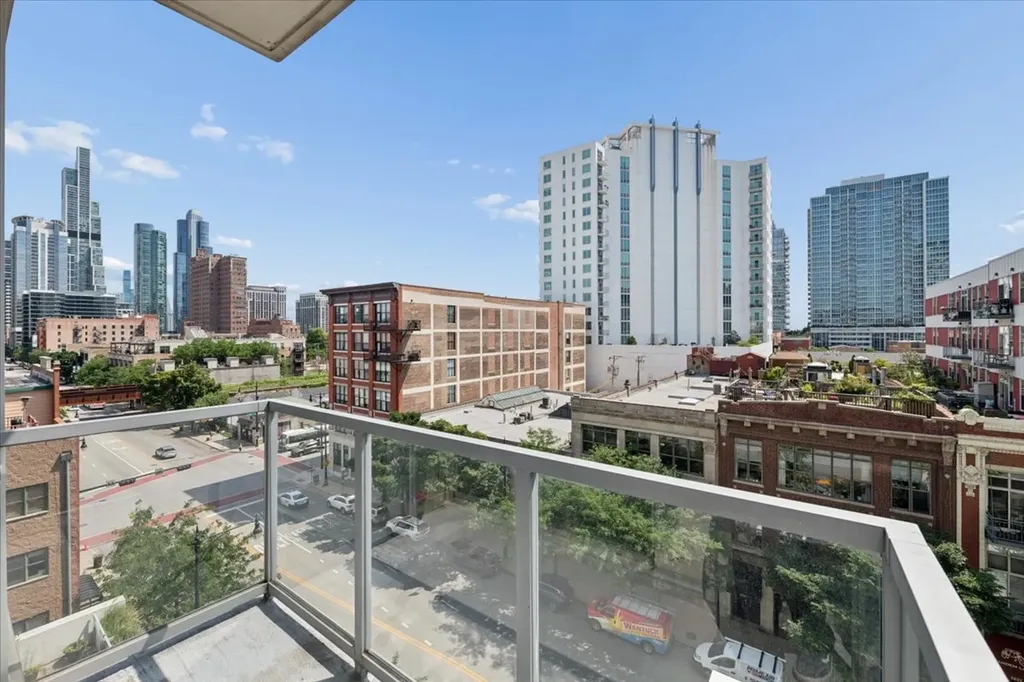 1620 South Michigan Avenue Chicago IL 60616