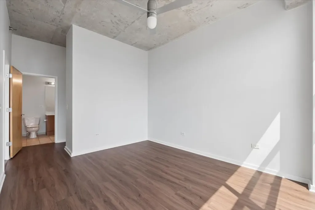 1620 South Michigan Avenue Chicago IL 60616