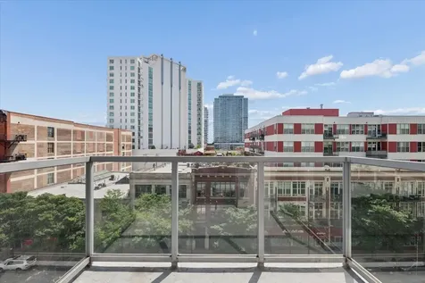 1620 South Michigan Avenue Chicago IL 60616