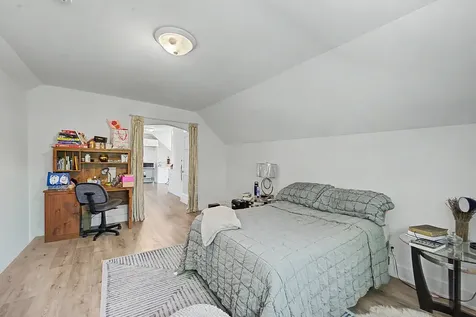 13443 South Avenue M Chicago IL 60633