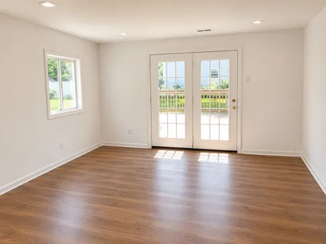 16225 Central Park Avenue Markham IL 60428