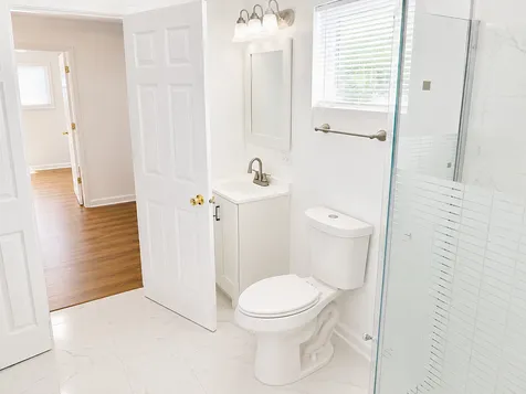 16225 Central Park Avenue Markham IL 60428
