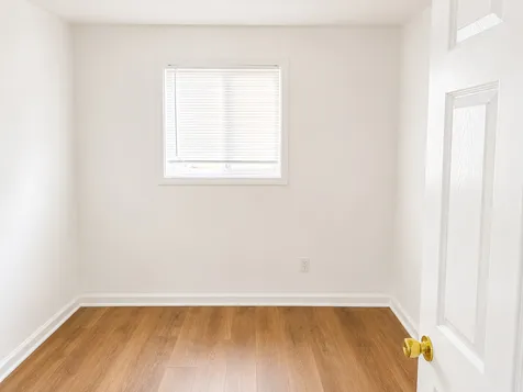 16225 Central Park Avenue Markham IL 60428