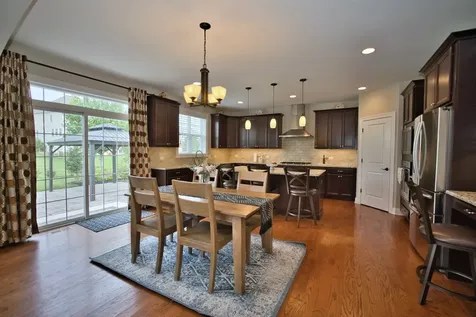 29 North Empress Drive Hawthorn Woods IL 60047