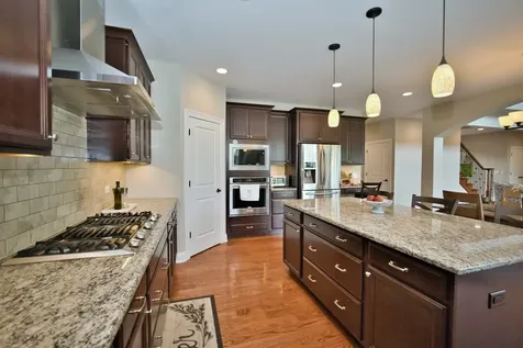 29 North Empress Drive Hawthorn Woods IL 60047