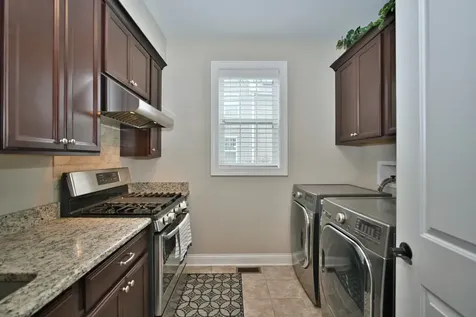 29 North Empress Drive Hawthorn Woods IL 60047