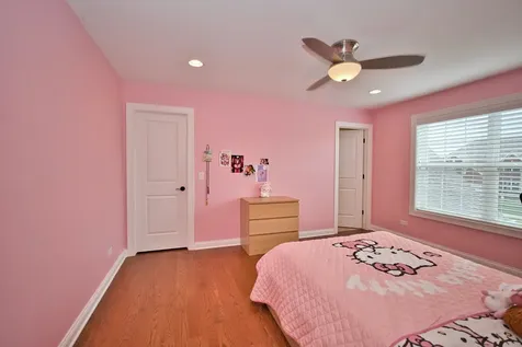29 North Empress Drive Hawthorn Woods IL 60047
