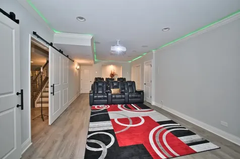 29 North Empress Drive Hawthorn Woods IL 60047