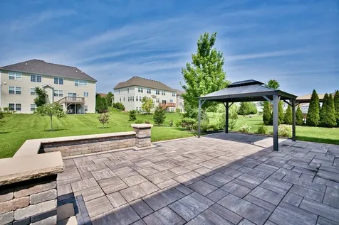 29 North Empress Drive Hawthorn Woods IL 60047