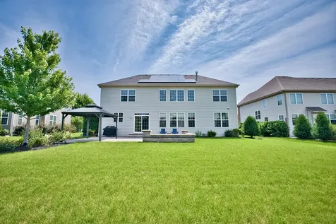 29 North Empress Drive Hawthorn Woods IL 60047
