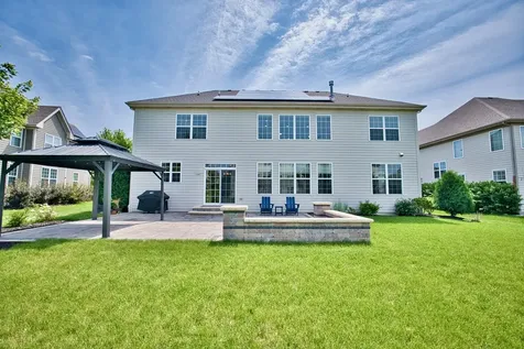 29 North Empress Drive Hawthorn Woods IL 60047
