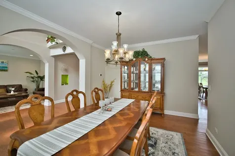 29 North Empress Drive Hawthorn Woods IL 60047