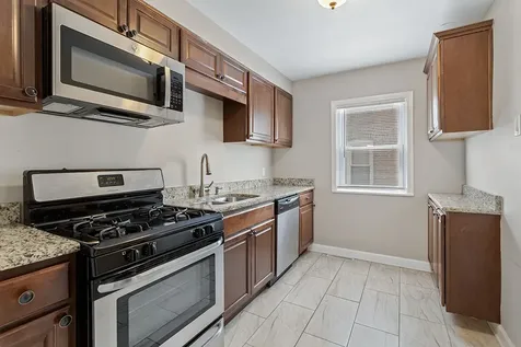 9121 South Utica Avenue Evergreen Park IL 60805