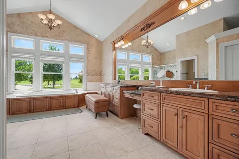 1270 West Hickory Point Road Decatur IL 62526