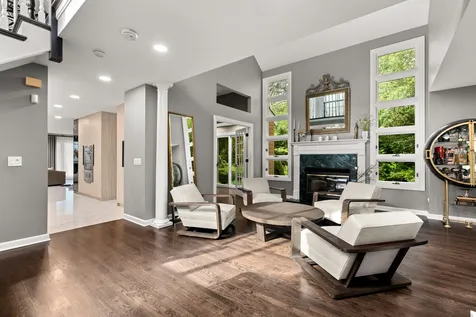 112 Brinker Road Barrington Hills IL 60010