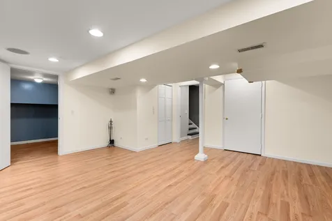 112 Brinker Road Barrington Hills IL 60010