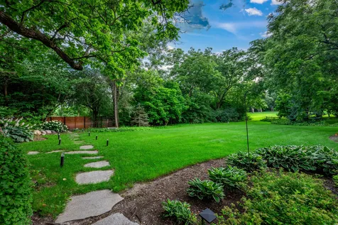 112 Brinker Road Barrington Hills IL 60010
