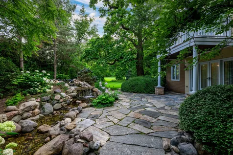 112 Brinker Road Barrington Hills IL 60010