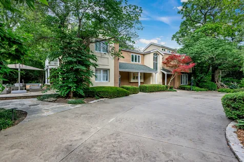 112 Brinker Road Barrington Hills IL 60010