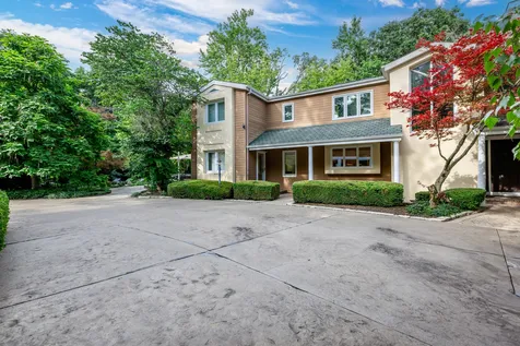 112 Brinker Road Barrington Hills IL 60010