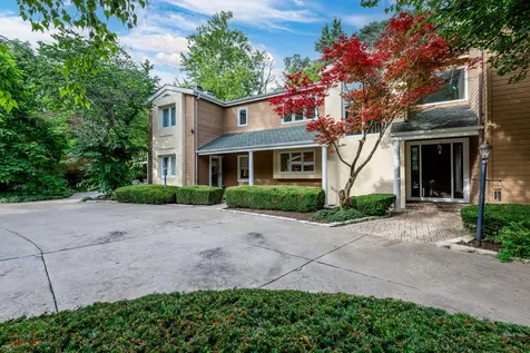 112 Brinker Road Barrington Hills IL 60010