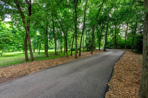 112 Brinker Road Barrington Hills IL 60010
