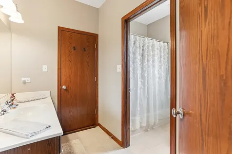 2927 Taylor Glen Drive New Lenox IL 60451