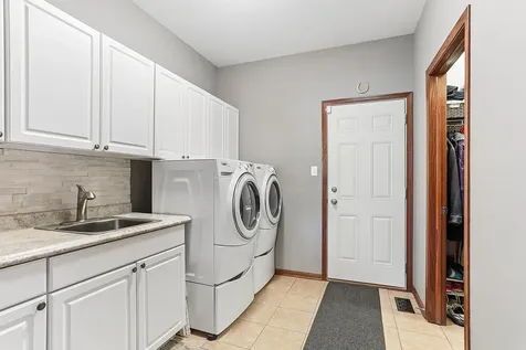 2927 Taylor Glen Drive New Lenox IL 60451