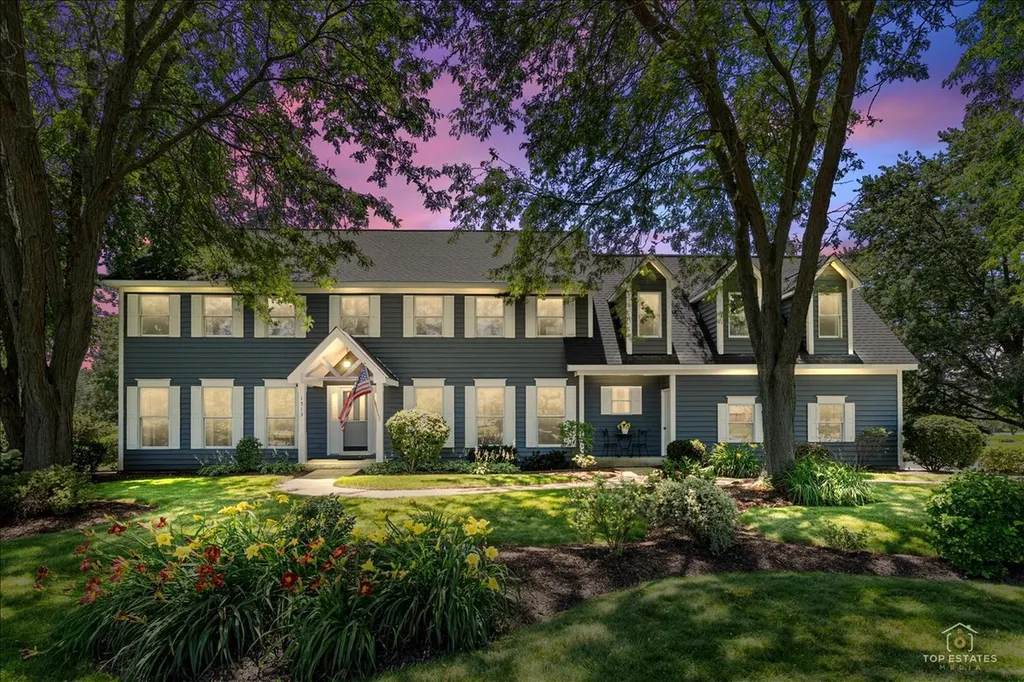 1513 North Applewood Lane Spring Grove IL 60081