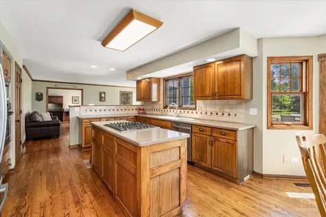 1513 North Applewood Lane Spring Grove IL 60081