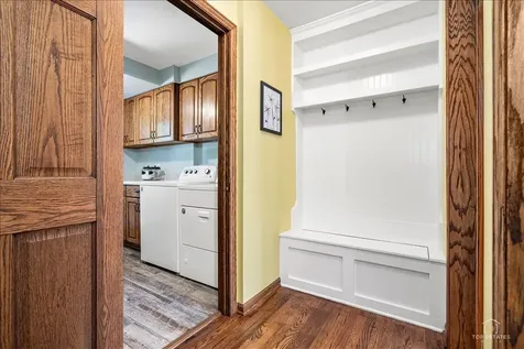 1513 North Applewood Lane Spring Grove IL 60081