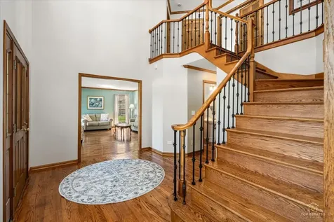 1513 North Applewood Lane Spring Grove IL 60081