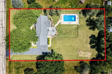 1513 North Applewood Lane Spring Grove IL 60081
