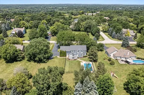 1513 North Applewood Lane Spring Grove IL 60081