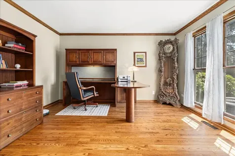1513 North Applewood Lane Spring Grove IL 60081