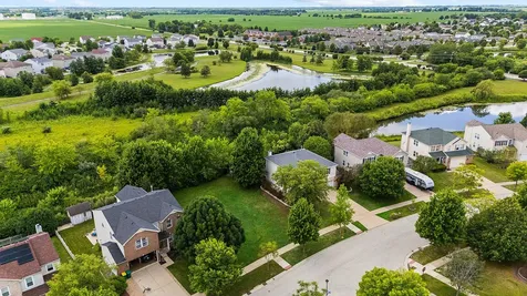25444 Shannon Drive Manhattan IL 60442