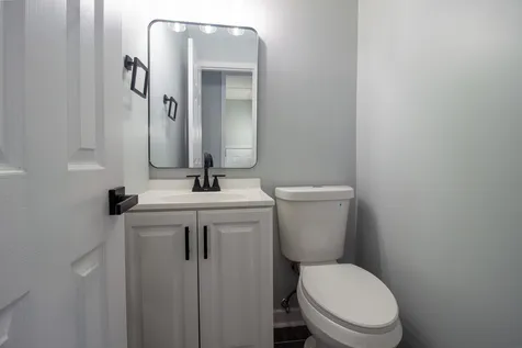 408 Bensley Avenue Calumet City IL 60409