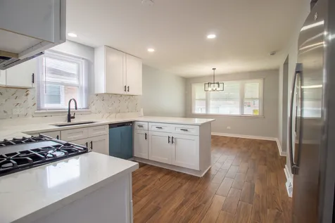 408 Bensley Avenue Calumet City IL 60409