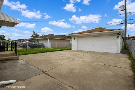 408 Bensley Avenue Calumet City IL 60409
