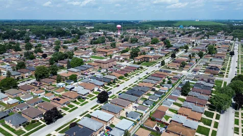 408 Bensley Avenue Calumet City IL 60409