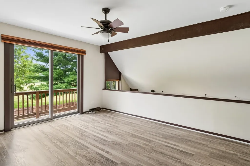 1539 Foxhill Road Naperville IL 60563