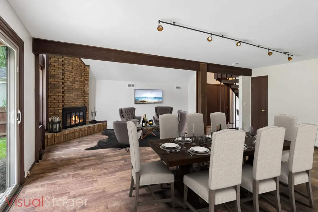 1539 Foxhill Road Naperville IL 60563